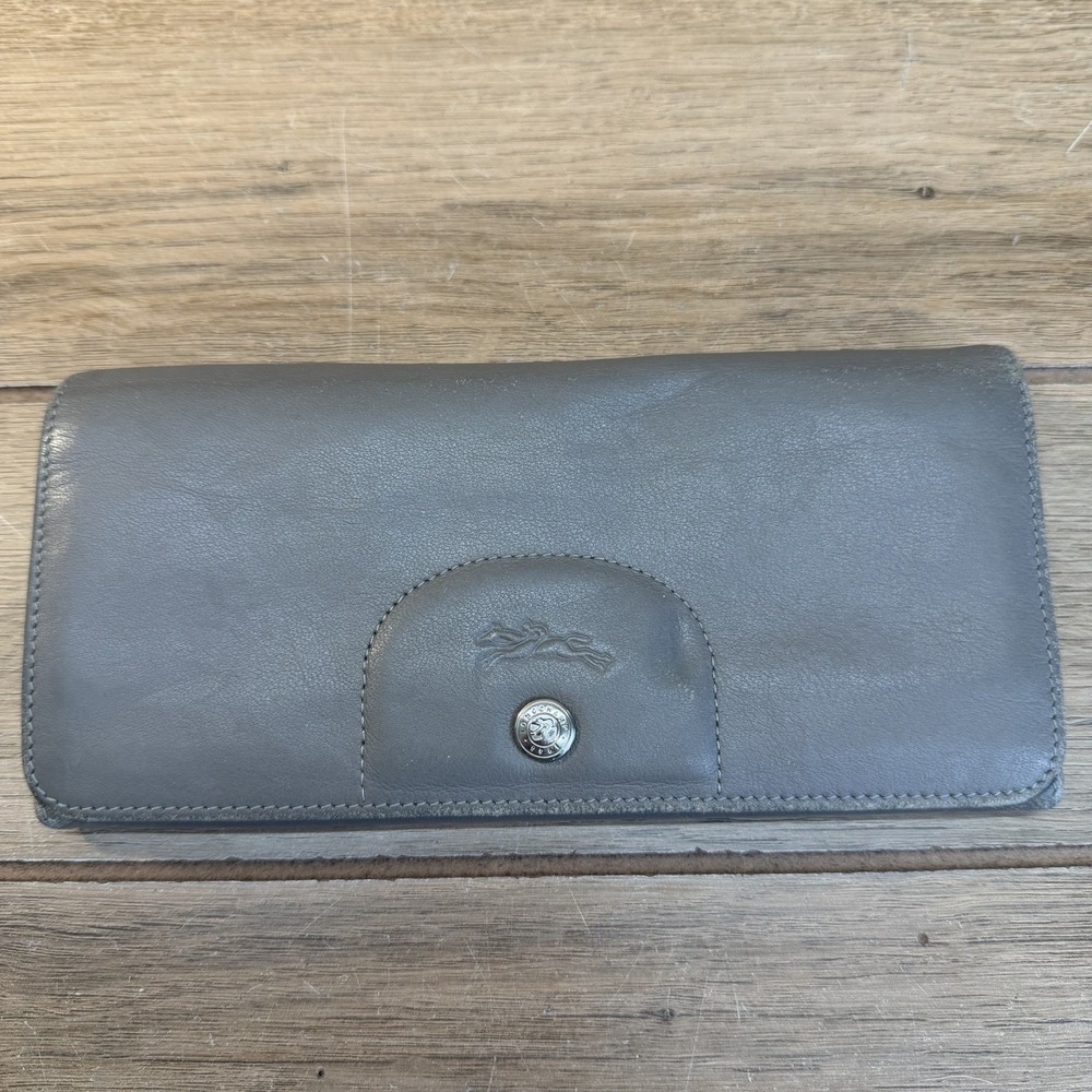 Longchamp Le Pliage Cuir Leather Flap Wallet Gray Large